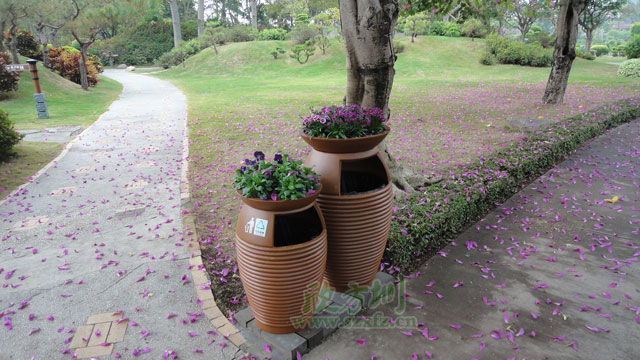 欣方圳玻璃鋼垃圾桶 完美適配普洱公園環境